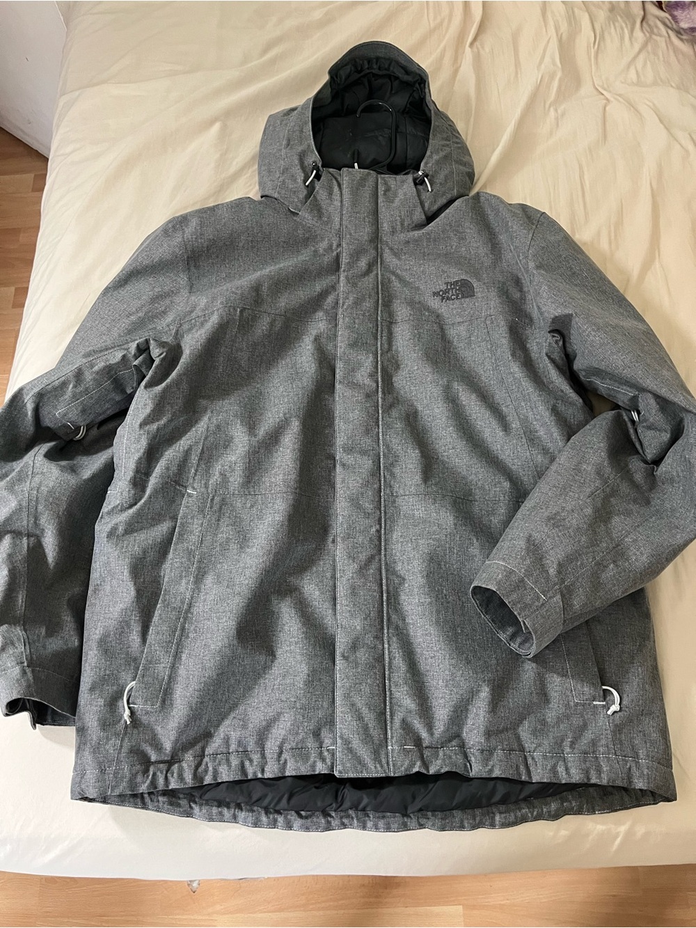 The North Face Inlux Insulated Jacket Grey Size Large